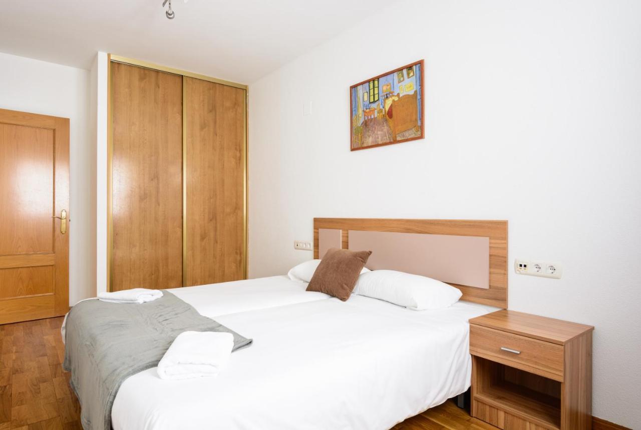 Cesar Augusto - Romano Apartment Zaragoza Bagian luar foto
